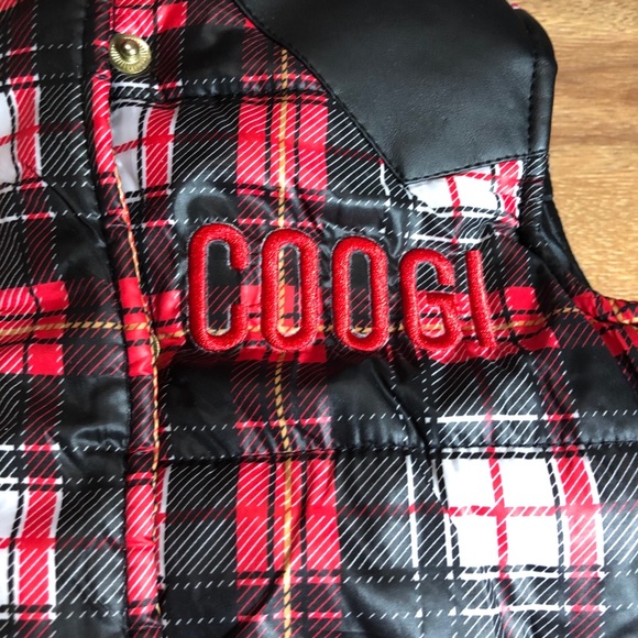 Coogi Girls Puffer Vest - Picture 3 of 8